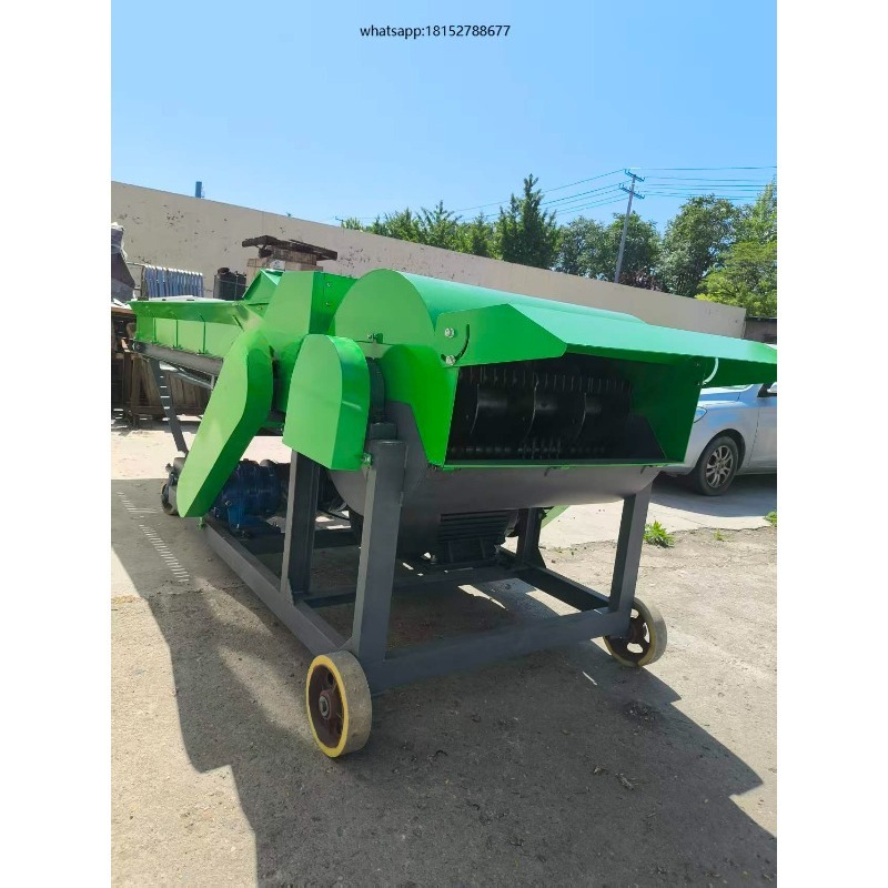 Farming Agriculture - Chaff Cutter Machine Animal Feed Farming